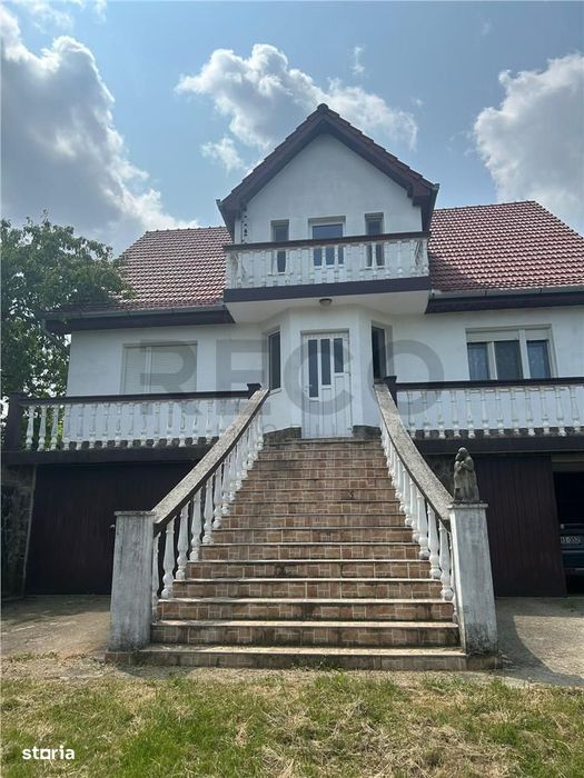 RECO Casa 5 camere zona Oncea