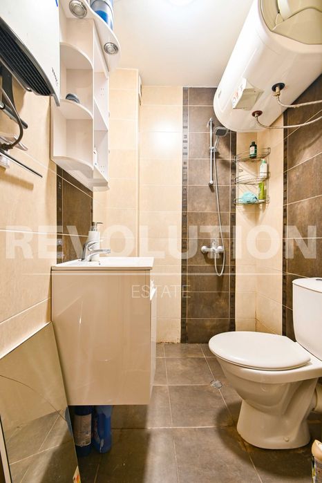 Продава се Четиристаен апартамент в София, Изток - 126 кв.м за 2612 €/кв.м - Снимка #16