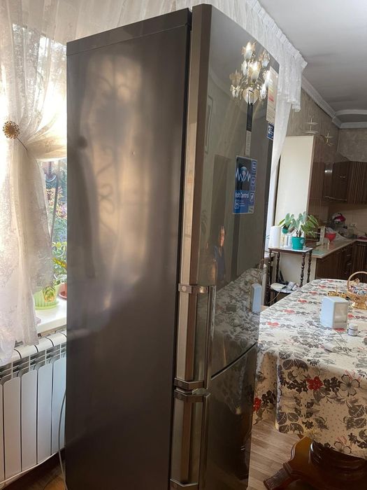 Продам холодильник