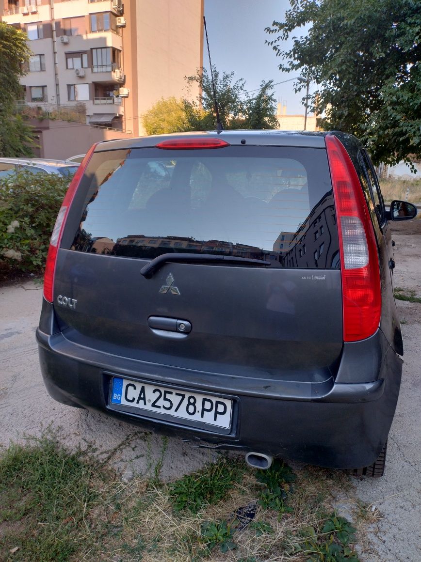 Mitsubishi Colt 1.5 АВТОМАТИК + зимни и летни гуми