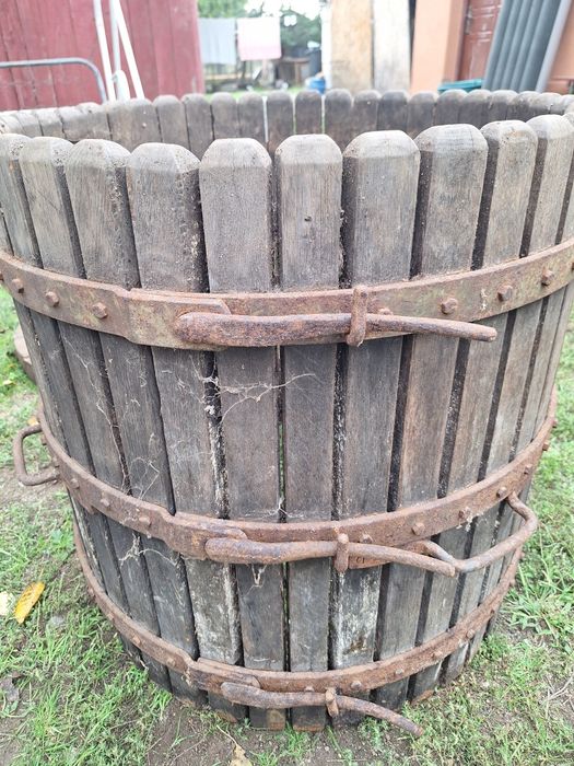 Teasc vechi antic de vinzare