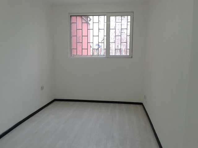 Дава се под наем Офис в София, Света Троица - 55 кв.м за 510 € - Снимка #4