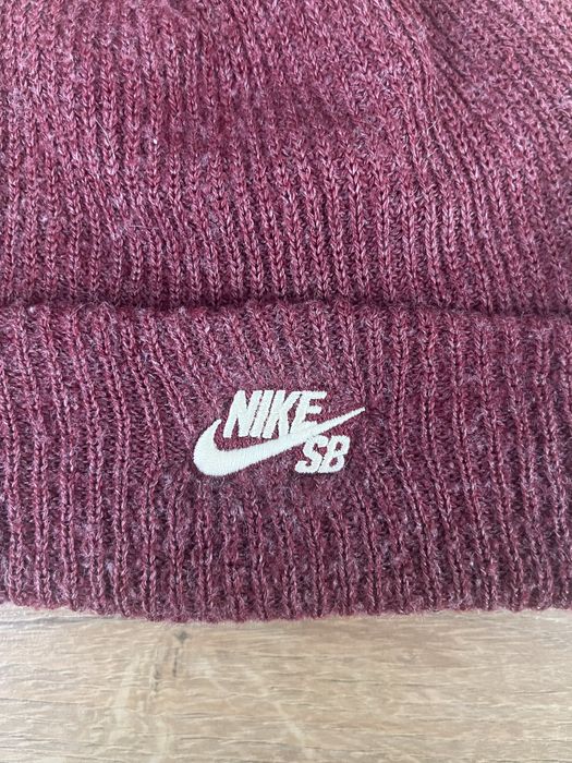 Karl Kani,Adidas,Volcom,Carhartt,Dickies,Nike SB зимни шапки
