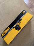 slefuitor orbital dewalt dcm848 NOU