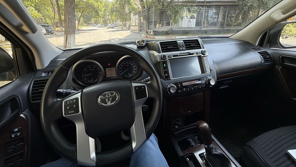 Toyota Prado 150