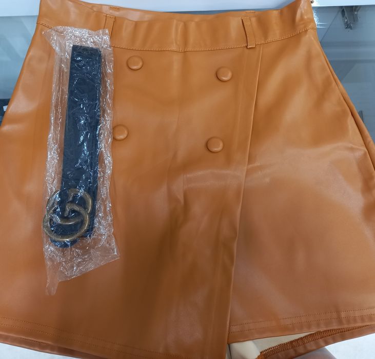 Продам Корсет,юбка шорты