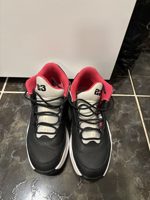 Baskets Jordan marimea 41