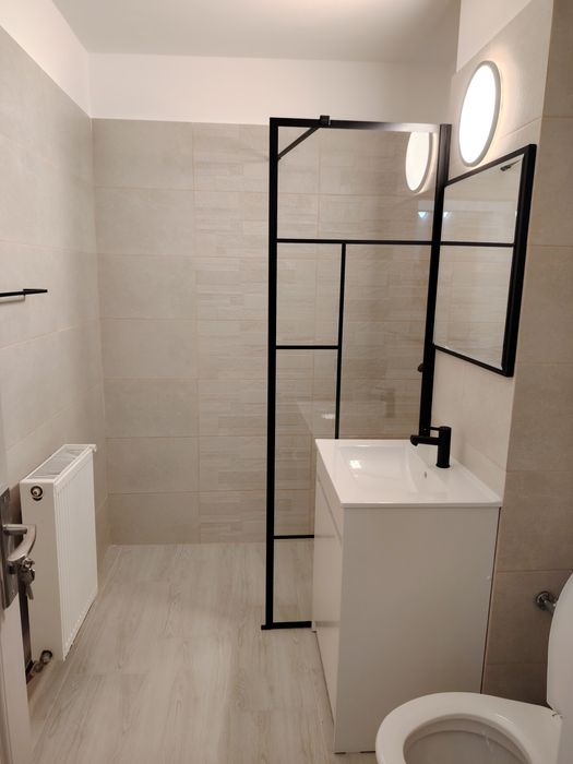 Apartament 3 camere de inchiriat