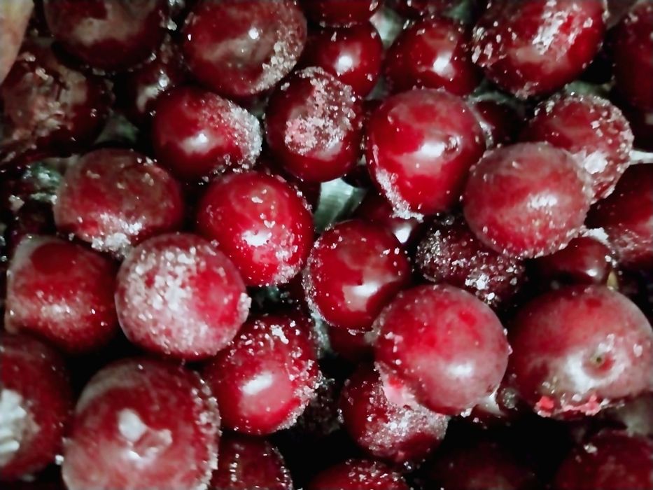 Продаю свежемороженую вишню