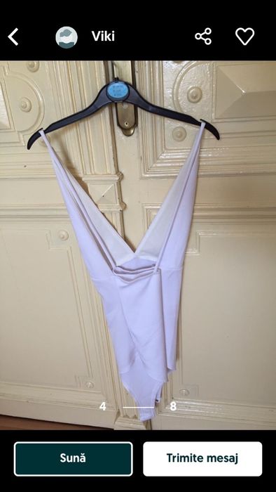 Body alb imaculat, cu spatele gol, bretelele se incruciseaza la spate