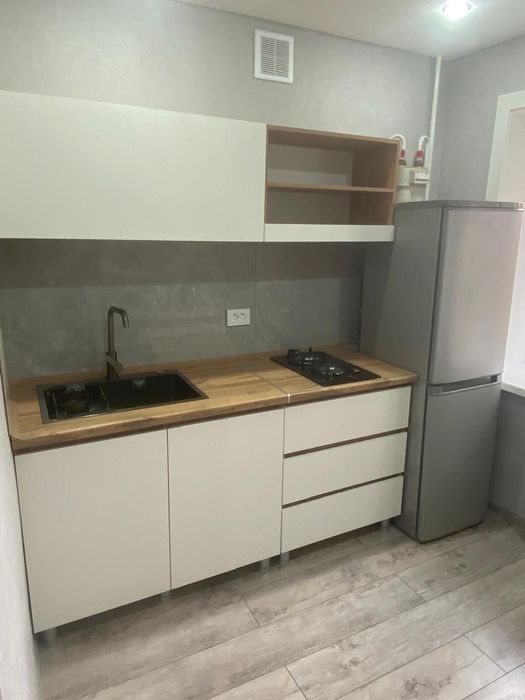 Сдам 1 комнатную квартиру,  центр города,  Интернациональная 57