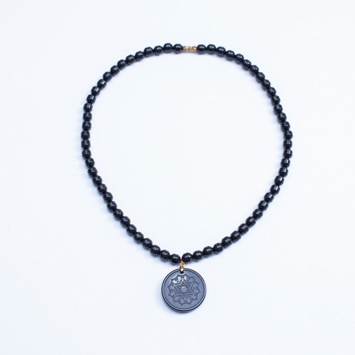 Акция! При покупке турмалиновые ожерелье  +подарок