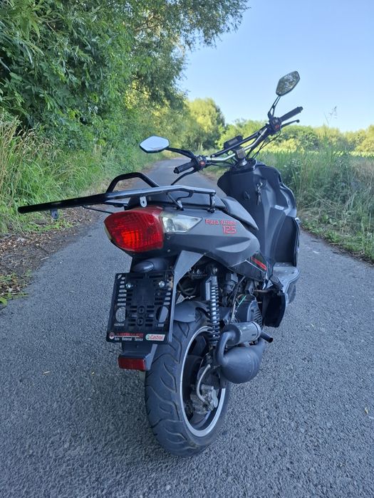 Vand scuter Tauris 125cc