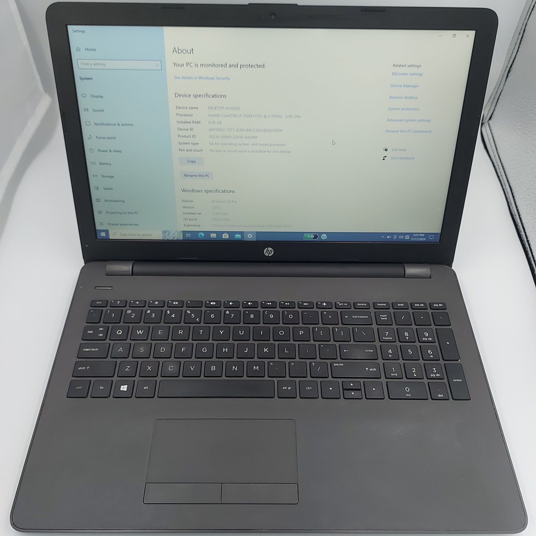 HP 250 g6 disp 15.6 i7 7500u 8gb ddr4 ssd 256gb bat 2h ,efactura,scoa