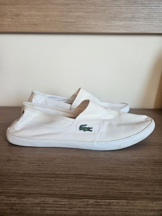 Еспядрили Lacoste