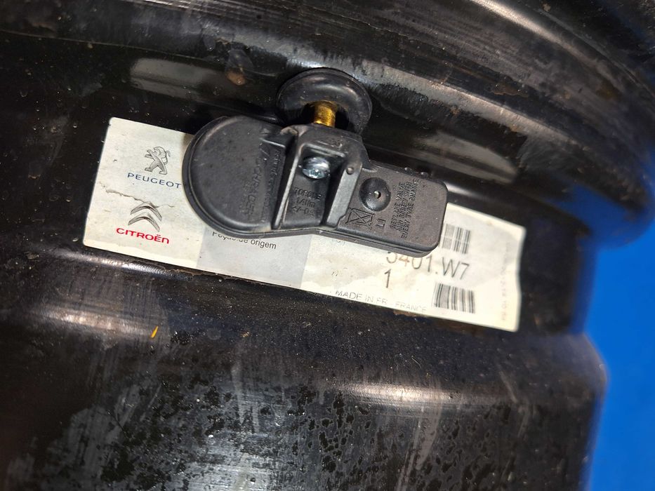 Jante Tabla 5x108 16'' OEM Peugeot 508 308 408 + Capace + Senzori OEM