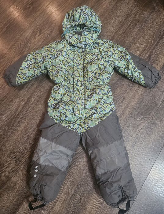 Продам комбинезон зимний