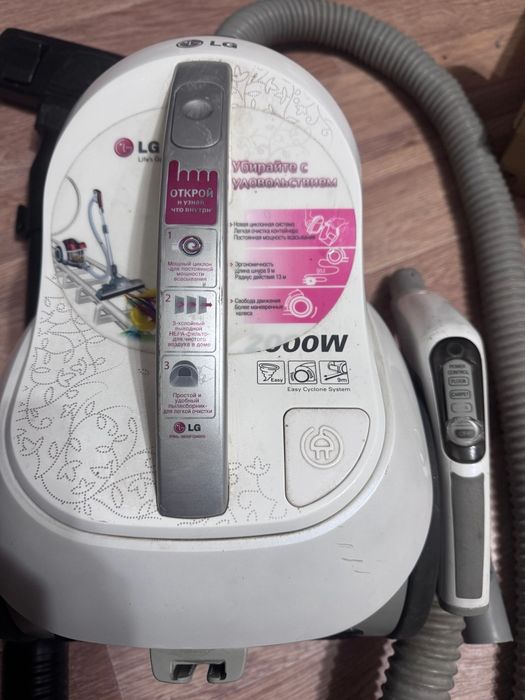 Пылесос LG в отличном состоянии