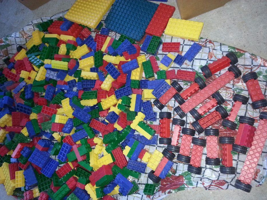 Jucării constructie