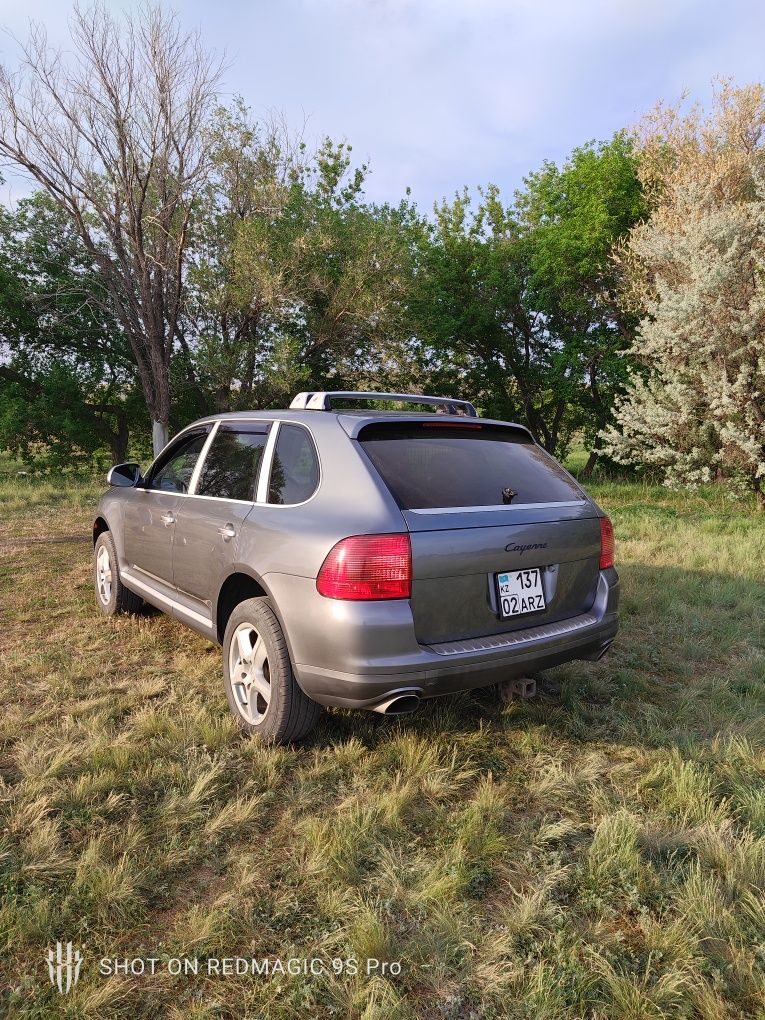 Продам Porsche Cayenne