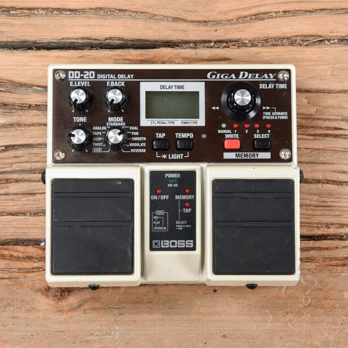 efect chitară boss dd-20 giga delay schimb cu jhs kilt