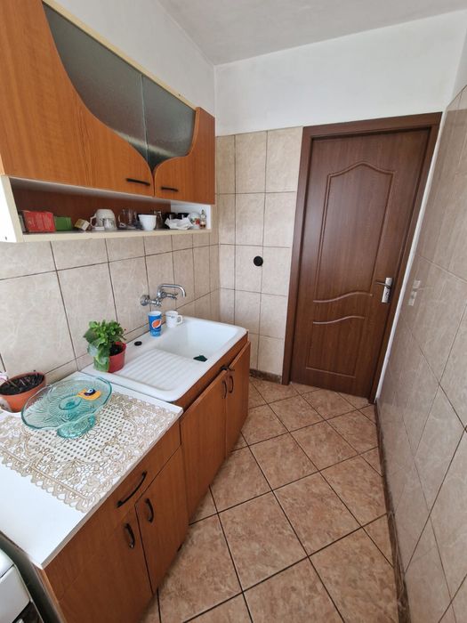Apartament cu 2 camere la etajul 4