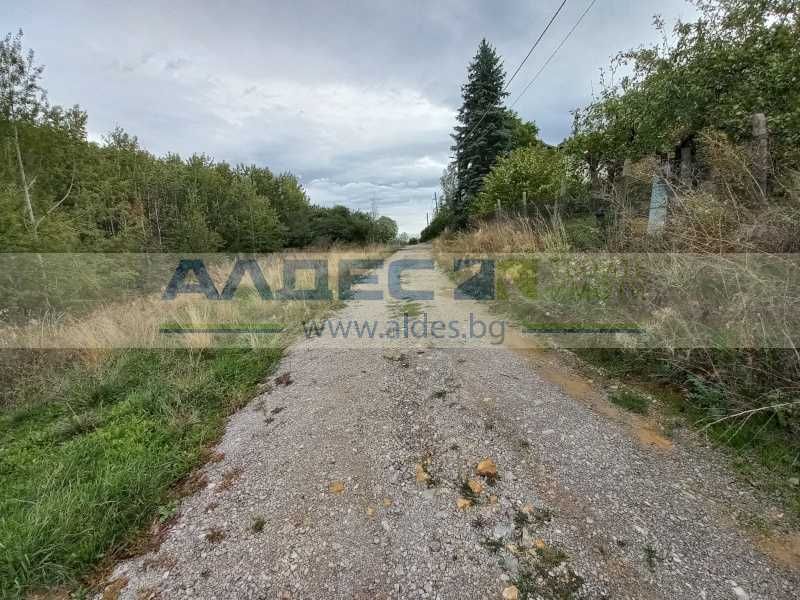 Продава се Парцел в София, в.з. Горна баня - 3000 кв.м за 70 €/кв.м - Снимка #2