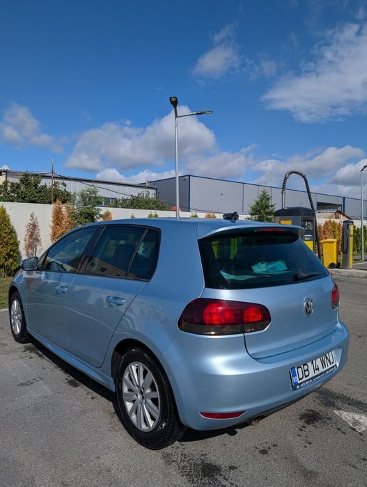 Vw Golf 6 1.6 Tdi R-Line stare foarte buna