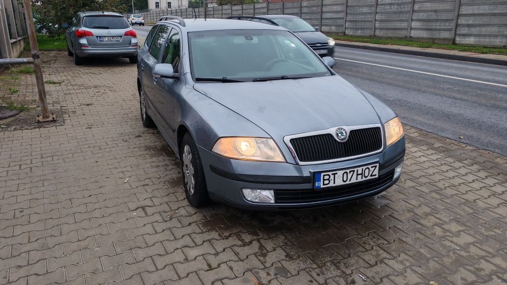 Vând Skoda Octavia