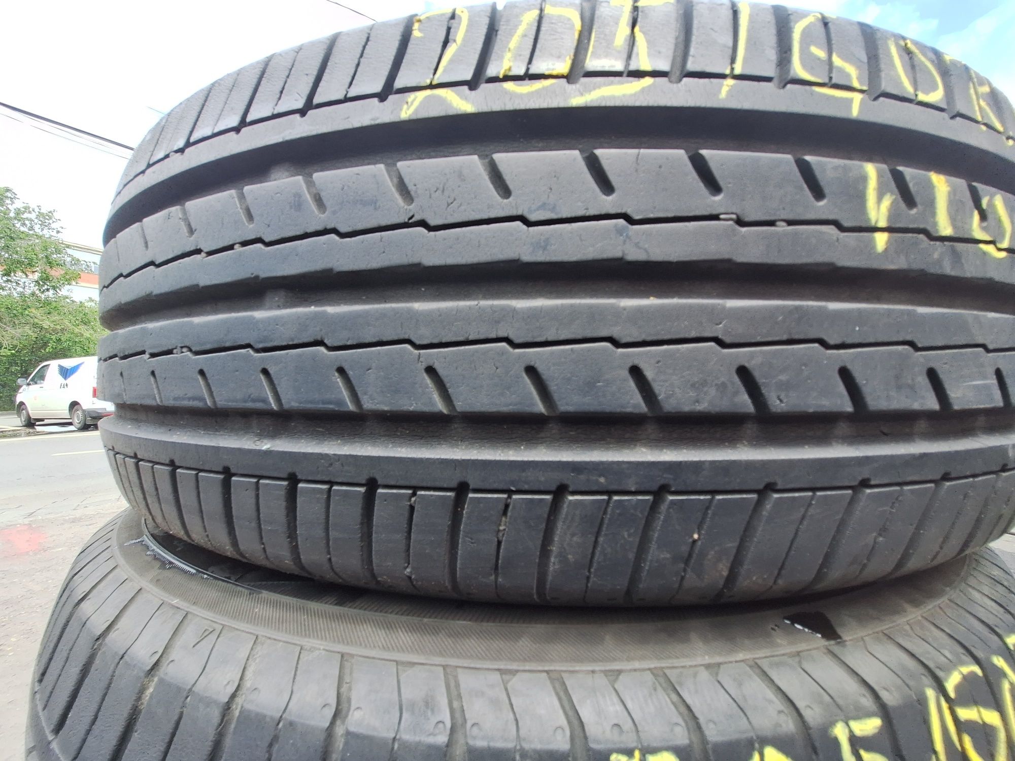 2 anvelope vara 205/60r16 Yokohama Montaj Gratuit