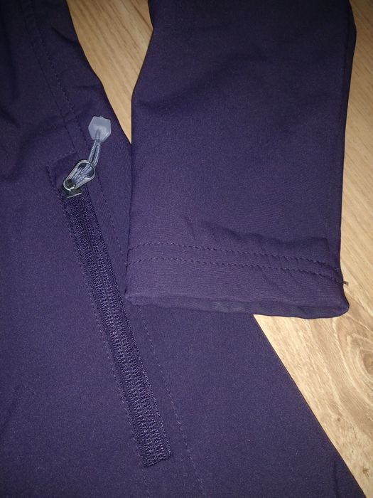 Geaca softshell damă New Balance mărimea S