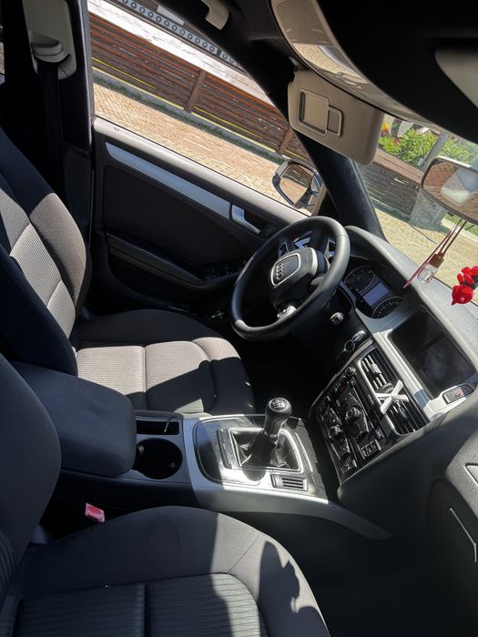 Audi a4b8 an2011 manual