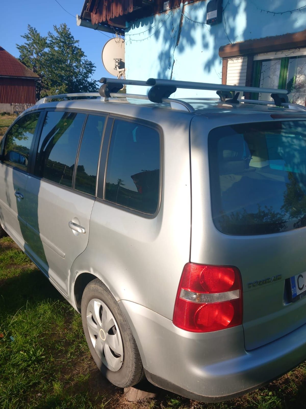 Vând Volkswagen touran an 2006