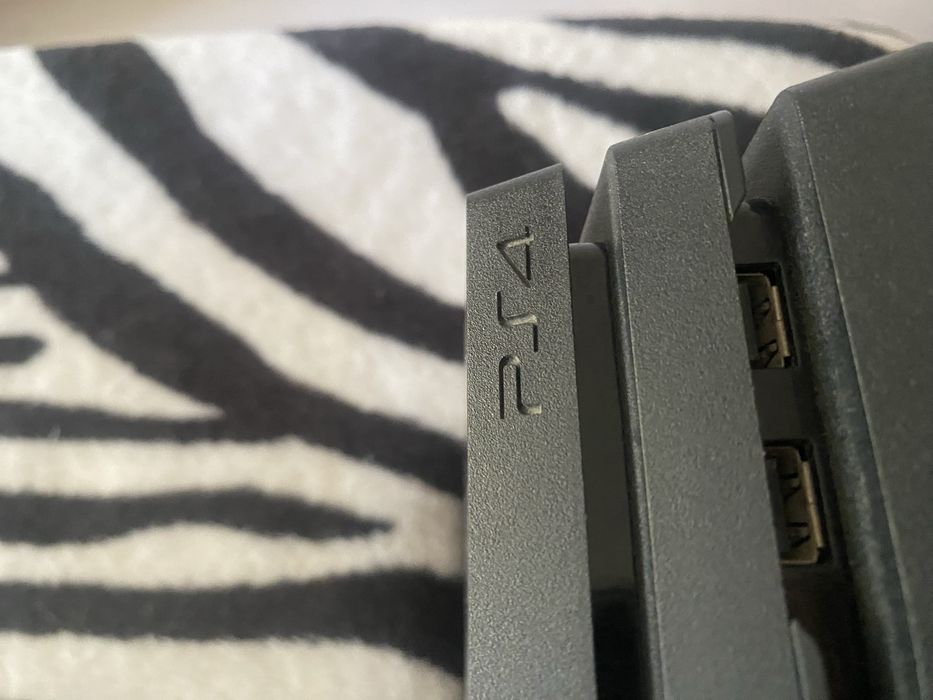 Consola PlayStation 4