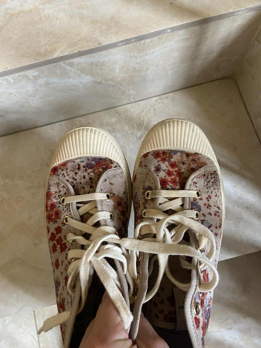 Използвани дамски Кецове Pataugas, номер 39