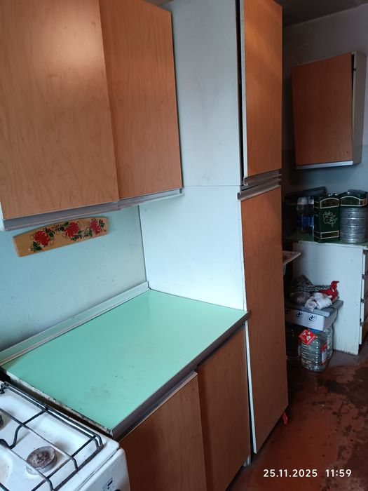 Продам кухонный гарнитур советский недорого 10 тысяч