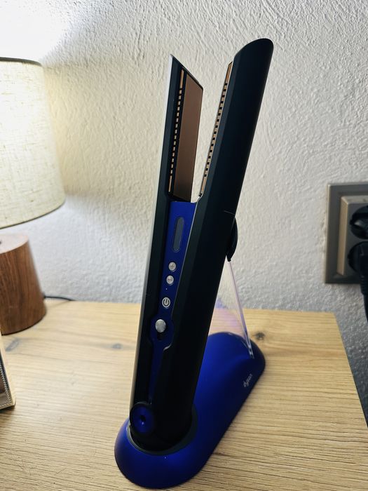 Преса за коса Dyson Corrale