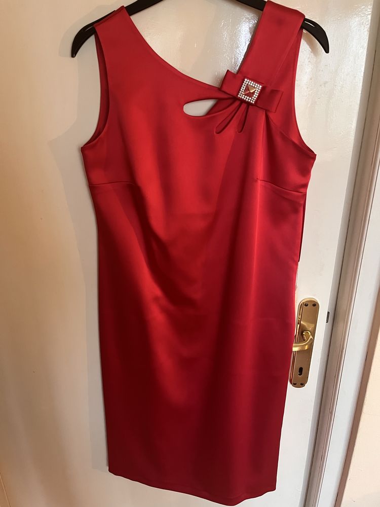 Rochie ocazie saten !