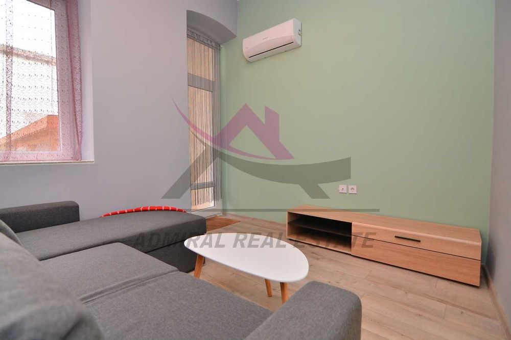 Реновиран! Усещане за Дом! Комфортен Четиристаен- Център