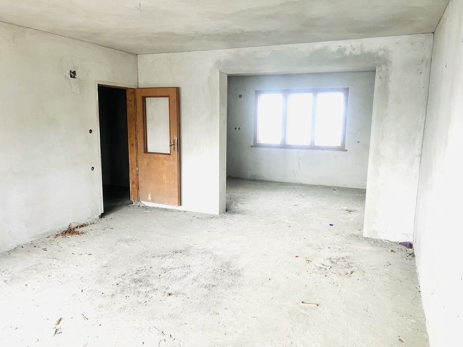 Продава се Четиристаен апартамент в с. Кисийците, Област Габрово - 200 кв.м за 310 €/кв.м - Снимка #9