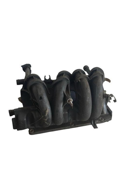 Galerie de admisie RENAULT CLIO 1 2001 1.4i 8200084515