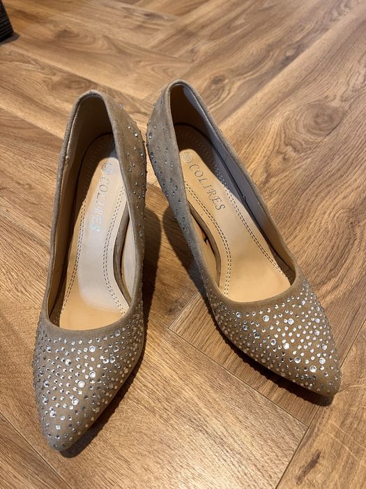 Vand pantofi platforme/ stiletto