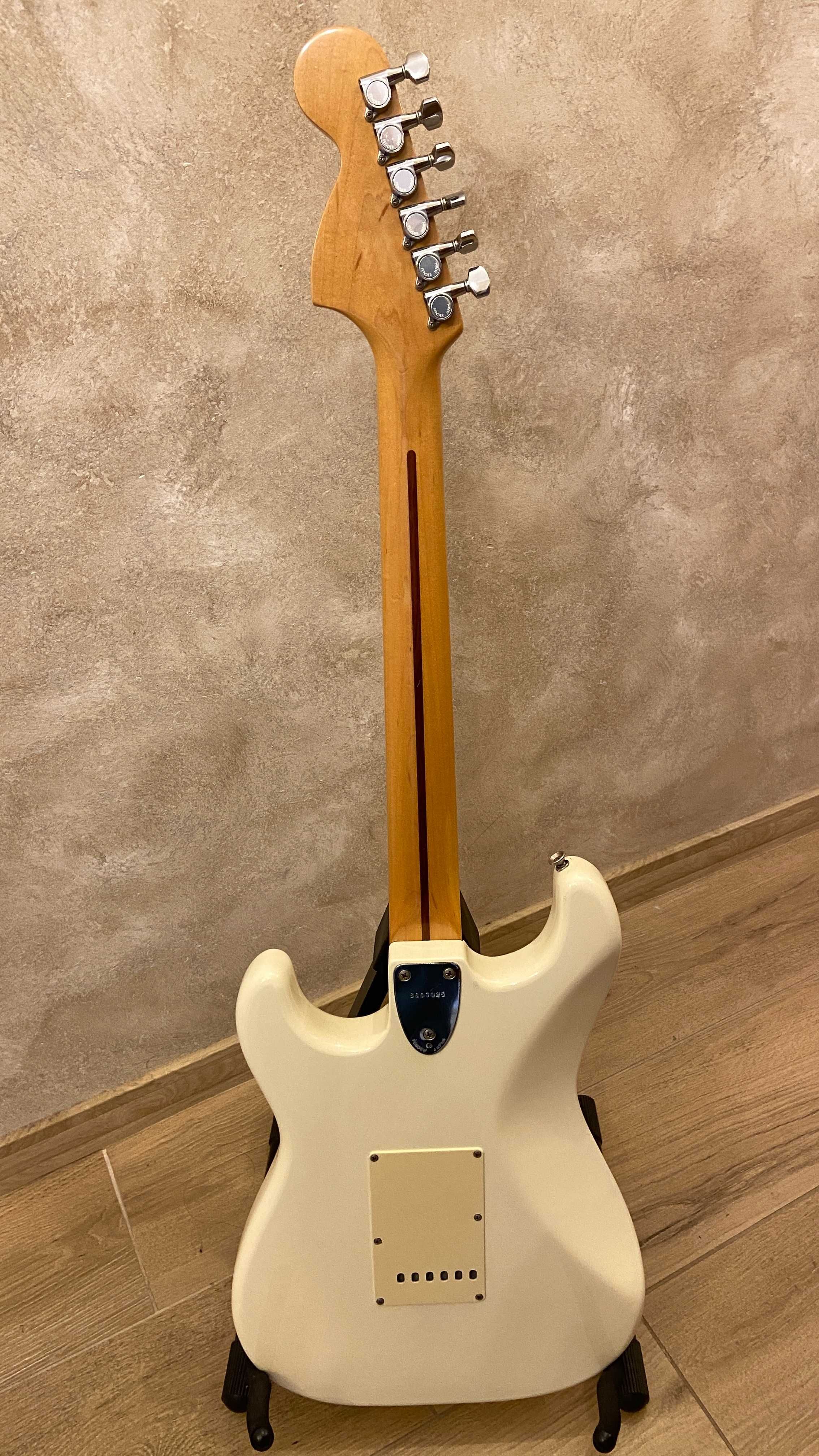 Fender Squier Stratocaster by Fender SQ Serial 1983 MIJ Japan