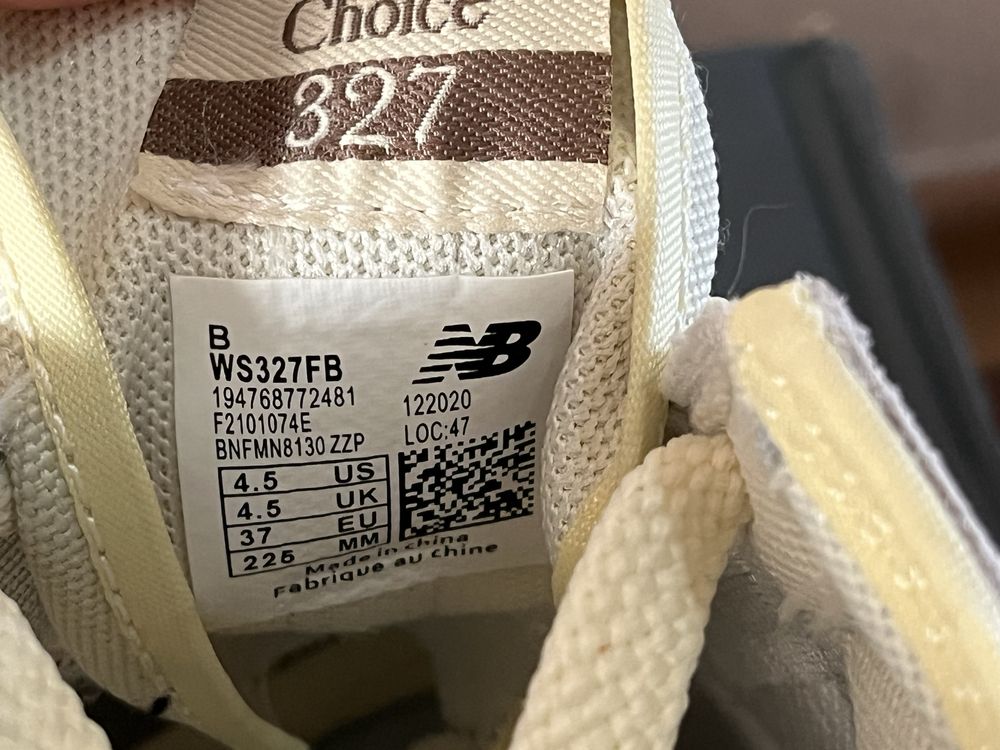Маратонки New Balance 327