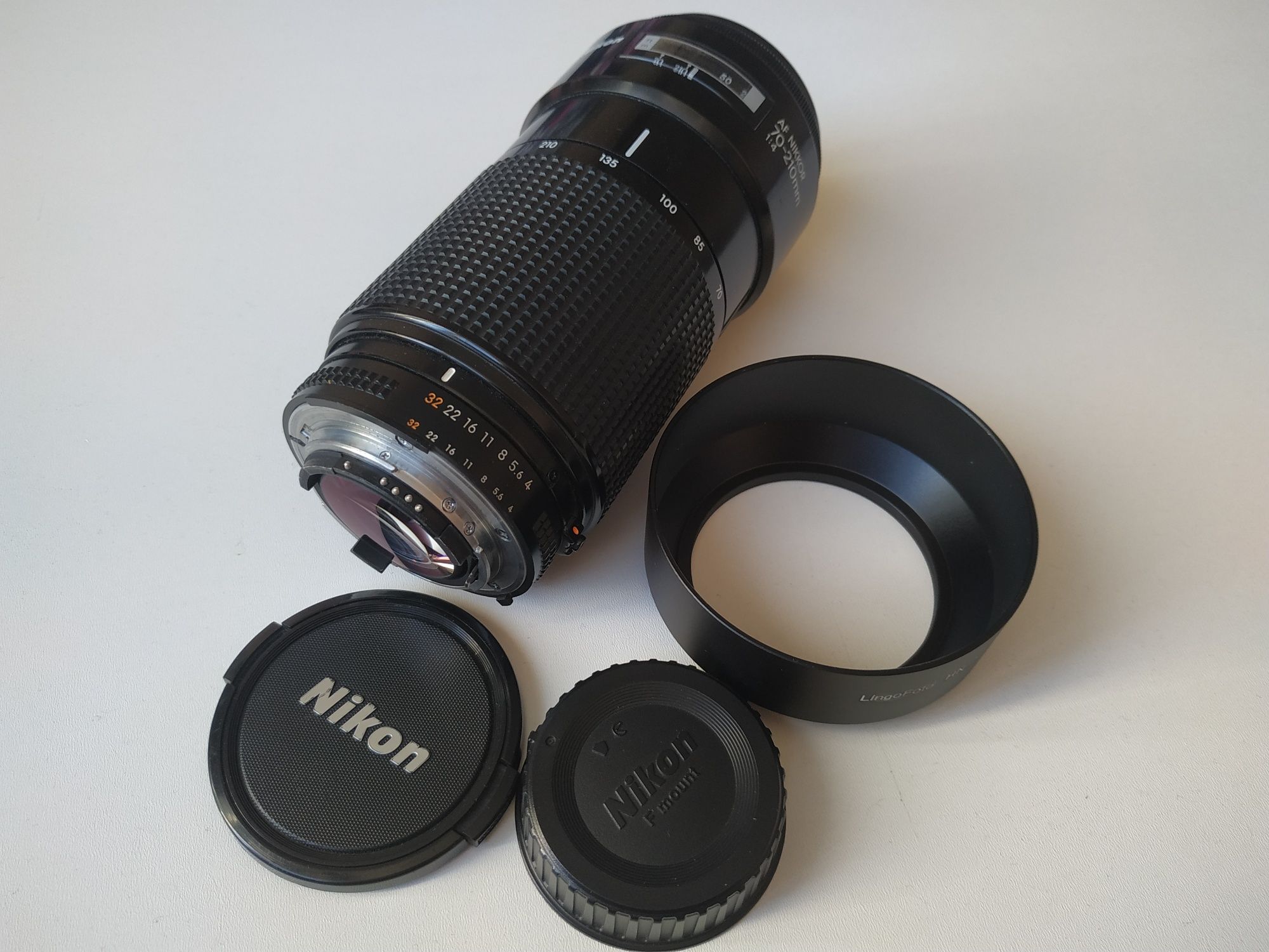 Nikon AF Nikkor 70-210 mm f/ 4 - в хорошем состоянии!