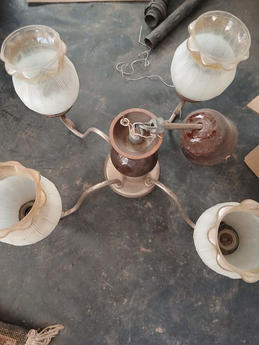 Люстра плафонная