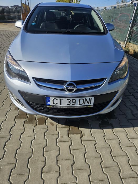 Opel astra J cu instalație GPL