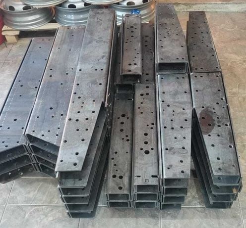 Запчасти на Газель для удлинение усиление рамы