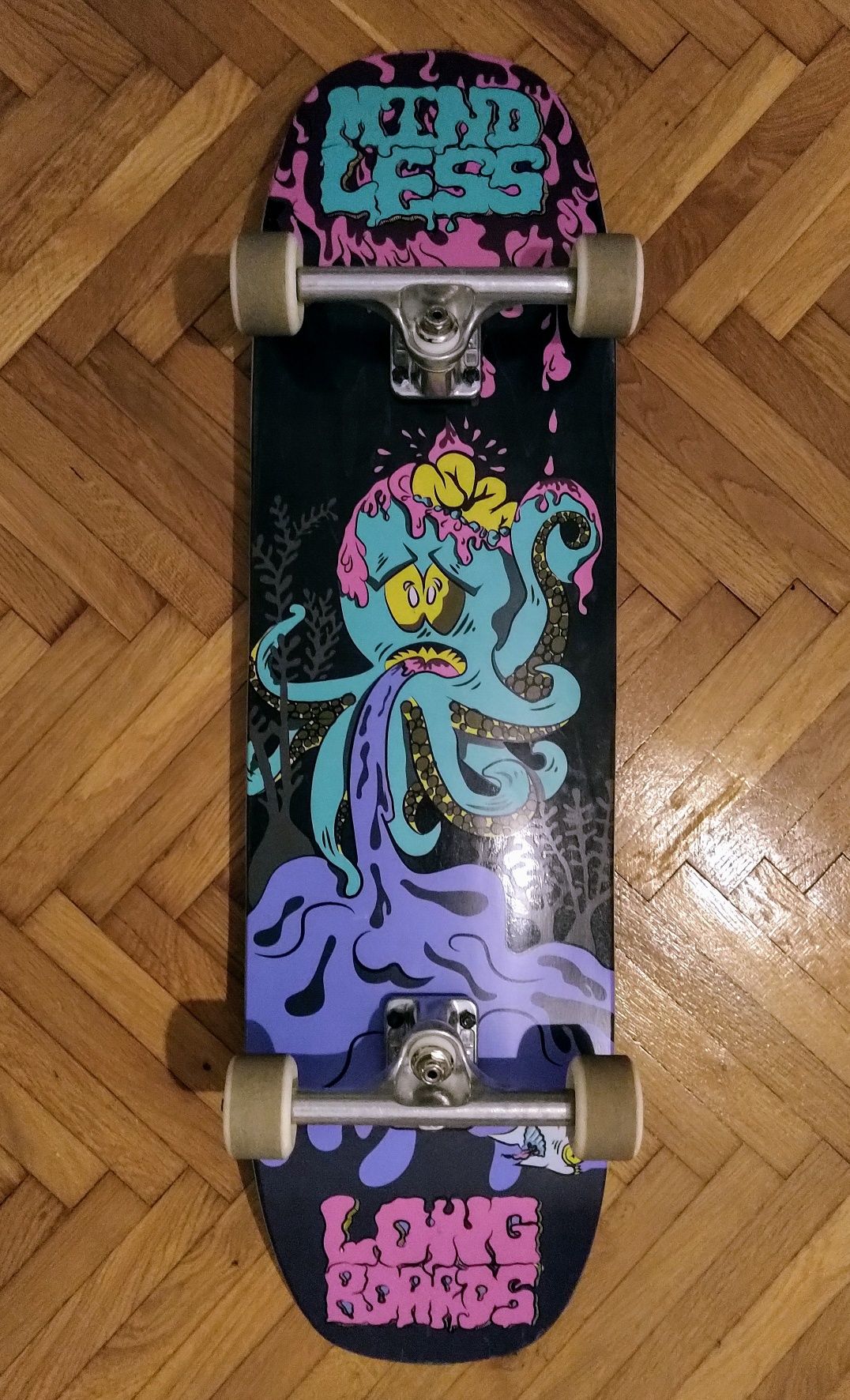 Skateboard Longboard complet Mindless Octopuke