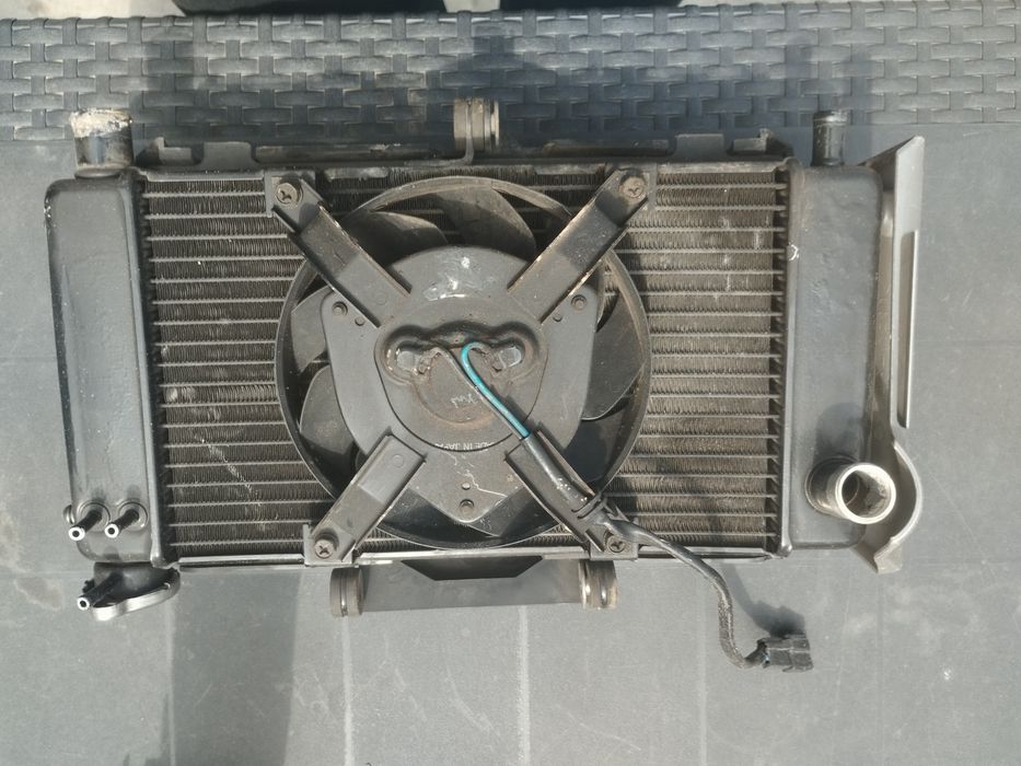 Radiator original complet pentru Yamaha Fz6